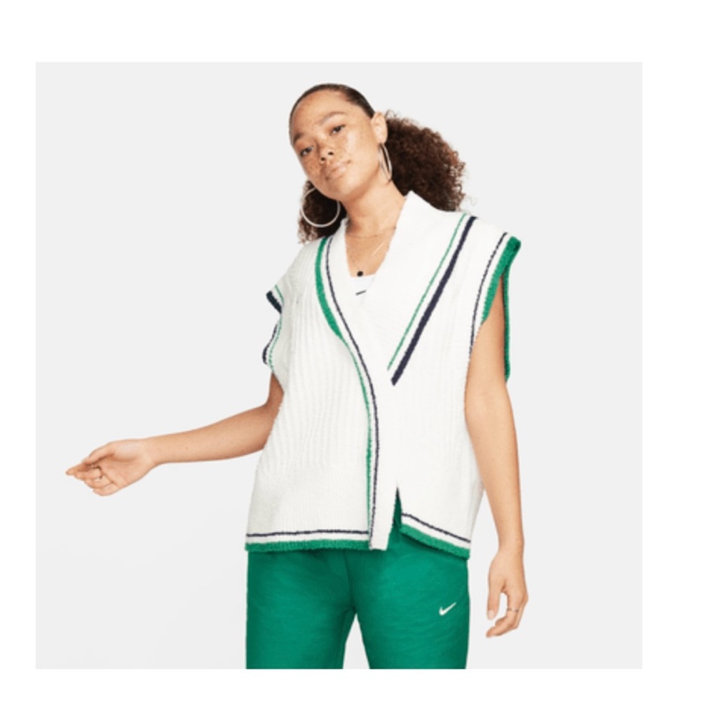 Nike sweater vest